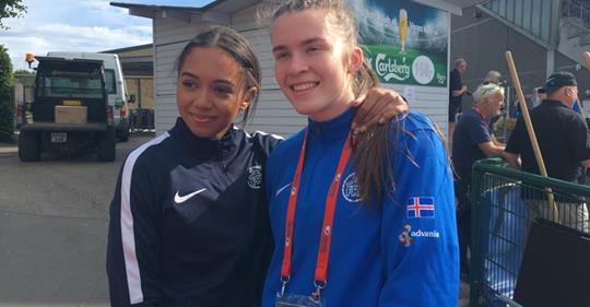 Guðbjörg Jóna Bjarnadóttir og Tiana Ósk Whitworth